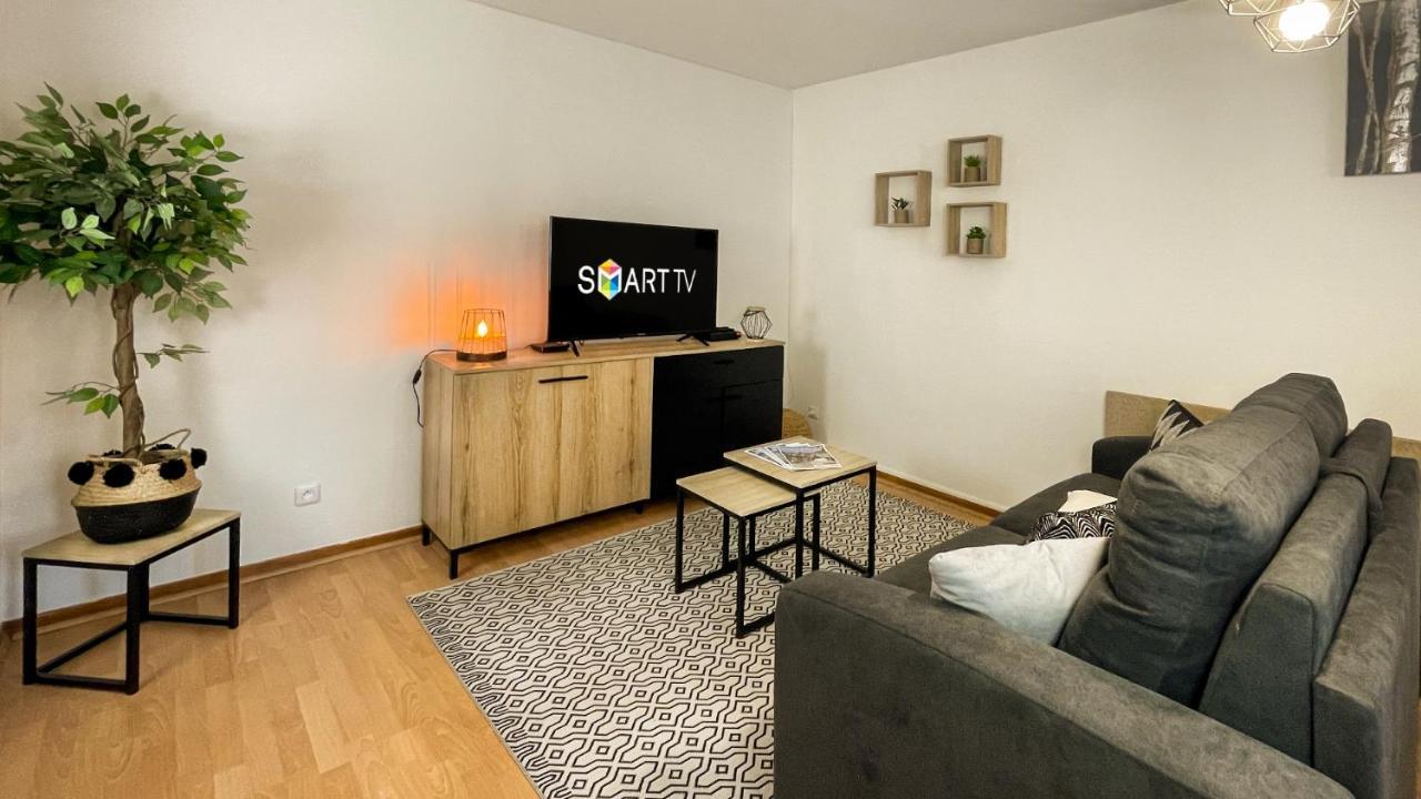 HOMEY WOOD - New - Appartement avec une chambre - Parking privé gratuit - Balcon privé - A 5 min de la gare pour rejoindre Genève Annemasse Extérieur photo